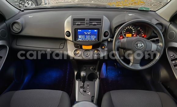 Nunua Imported Toyota RAV4 Nyeusi Gari ndani ya Dar es Salaam nchini Dar es Salaam Nunua Imported Toyota RAV4 Nyeusi Gari ndani ya Dar es Salaam nchini Dar es Salaam