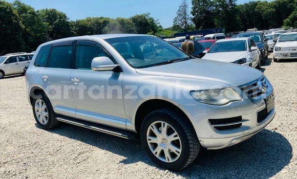 Buy Import Volkswagen Touareg Silver Car in Dar es Salaam in Dar es Salaam Buy Import Volkswagen Touareg Silver Car in Dar es Salaam in Dar es Salaam