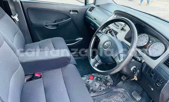 Buy Used Daihatsu Move Beige Car in Dar es Salaam in Dar es Salaam Buy Used Daihatsu Move Beige Car in Dar es Salaam in Dar es Salaam