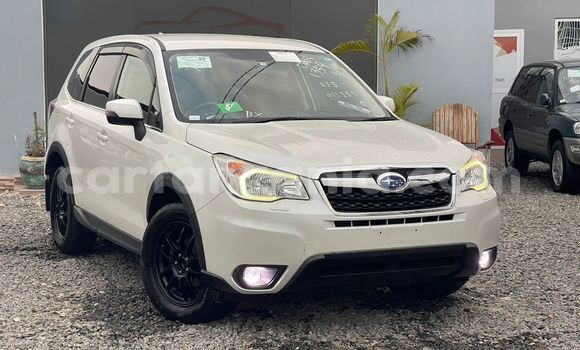 Nunua Imported Subaru Forester Nyeusi Gari ndani ya Dar es Salaam nchini Dar es Salaam Nunua Imported Subaru Forester Nyeusi Gari ndani ya Dar es Salaam nchini Dar es Salaam