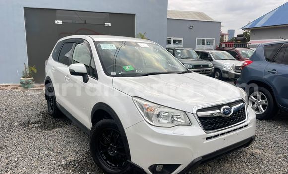 Nunua Imported Subaru Forester Nyeusi Gari ndani ya Dar es Salaam nchini Dar es Salaam Nunua Imported Subaru Forester Nyeusi Gari ndani ya Dar es Salaam nchini Dar es Salaam