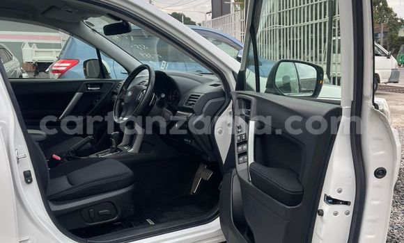 Nunua Imported Subaru Forester Nyeusi Gari ndani ya Dar es Salaam nchini Dar es Salaam Nunua Imported Subaru Forester Nyeusi Gari ndani ya Dar es Salaam nchini Dar es Salaam