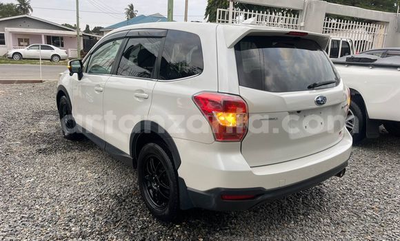Nunua Imported Subaru Forester Nyeusi Gari ndani ya Dar es Salaam nchini Dar es Salaam Nunua Imported Subaru Forester Nyeusi Gari ndani ya Dar es Salaam nchini Dar es Salaam