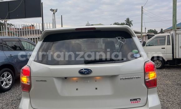 Nunua Imported Subaru Forester Nyeusi Gari ndani ya Dar es Salaam nchini Dar es Salaam Nunua Imported Subaru Forester Nyeusi Gari ndani ya Dar es Salaam nchini Dar es Salaam