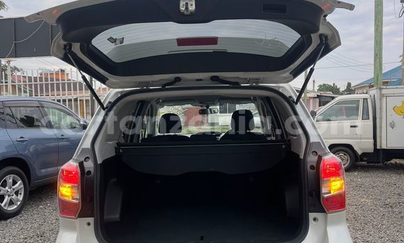 Nunua Imported Subaru Forester Nyeusi Gari ndani ya Dar es Salaam nchini Dar es Salaam Nunua Imported Subaru Forester Nyeusi Gari ndani ya Dar es Salaam nchini Dar es Salaam