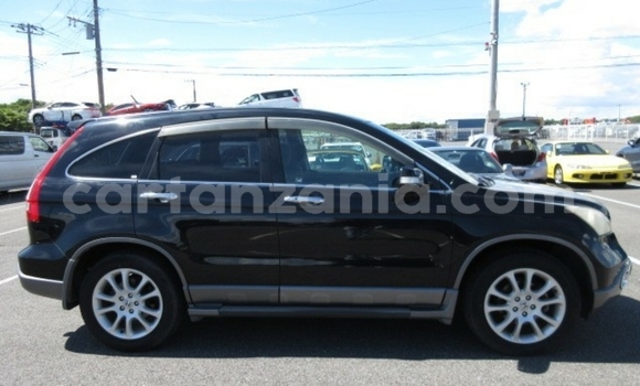 Nunua Imported Honda CR–V Nyeusi Gari ndani ya Dar es Salaam nchini Dar es Salaam Nunua Imported Honda CR–V Nyeusi Gari ndani ya Dar es Salaam nchini Dar es Salaam