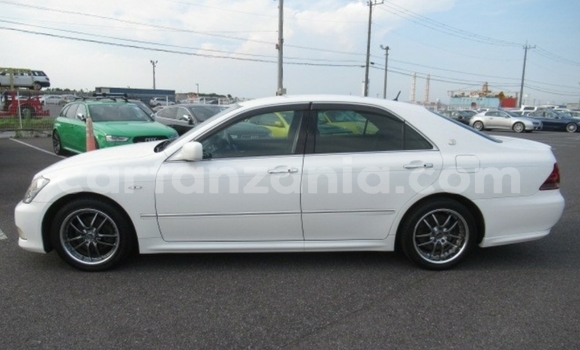 Buy Import Toyota Crown Other Car in Dar es Salaam in Dar es Salaam Buy Import Toyota Crown Other Car in Dar es Salaam in Dar es Salaam