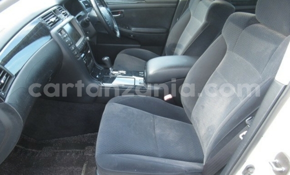 Buy Import Toyota Crown Other Car in Dar es Salaam in Dar es Salaam Buy Import Toyota Crown Other Car in Dar es Salaam in Dar es Salaam