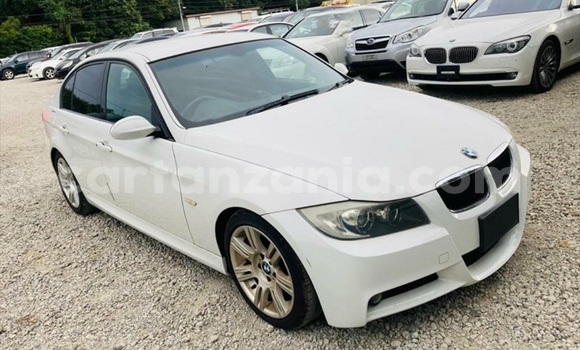 Nunua Imported BMW 3–Series Nyeupe Gari ndani ya Dar es Salaam nchini Dar es Salaam Nunua Imported BMW 3–Series Nyeupe Gari ndani ya Dar es Salaam nchini Dar es Salaam