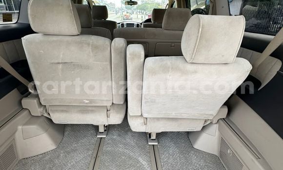 Nunua Imported Toyota Alphard Nyeusi Gari ndani ya Dar es Salaam nchini Dar es Salaam Nunua Imported Toyota Alphard Nyeusi Gari ndani ya Dar es Salaam nchini Dar es Salaam