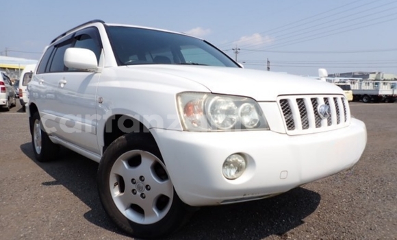 Nunua Imported Toyota Kruger Nyingine Gari ndani ya Dar es Salaam nchini Dar es Salaam