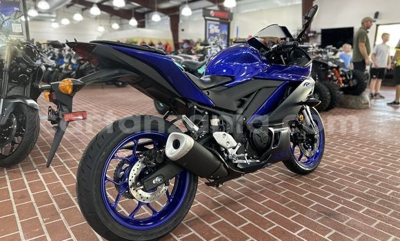 Buy New Toyota Previa Blue Car in Arusha in Arusha