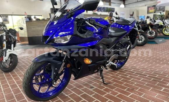 Buy New Toyota Previa Blue Car in Arusha in Arusha Buy New Toyota Previa Blue Car in Arusha in Arusha