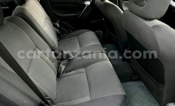 Buy Import Toyota RAV4 White Car in Dar es Salaam in Dar es Salaam Buy Import Toyota RAV4 White Car in Dar es Salaam in Dar es Salaam