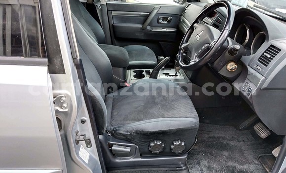 Buy New Mitsubishi Pajero Silver Car in Dar es Salaam in Dar es Salaam Buy New Mitsubishi Pajero Silver Car in Dar es Salaam in Dar es Salaam