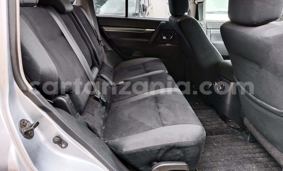 Buy New Mitsubishi Pajero Silver Car in Dar es Salaam in Dar es Salaam Buy New Mitsubishi Pajero Silver Car in Dar es Salaam in Dar es Salaam