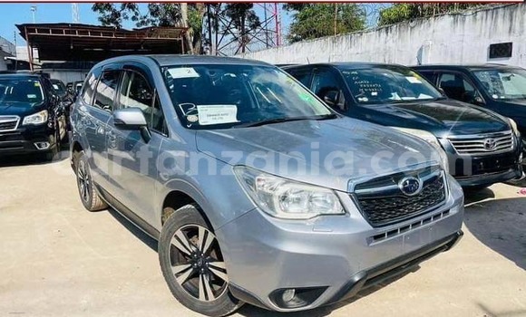 Nunua Mpya Subaru Forester Fedha Gari ndani ya Dar es Salaam nchini Dar es Salaam