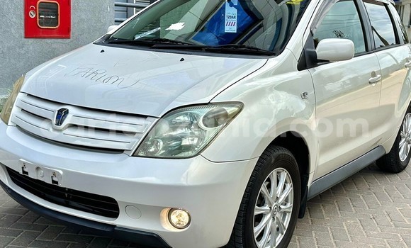 Nunua Imported Toyota IST Nyeupe Gari ndani ya Dar es Salaam nchini Dar es Salaam Nunua Imported Toyota IST Nyeupe Gari ndani ya Dar es Salaam nchini Dar es Salaam