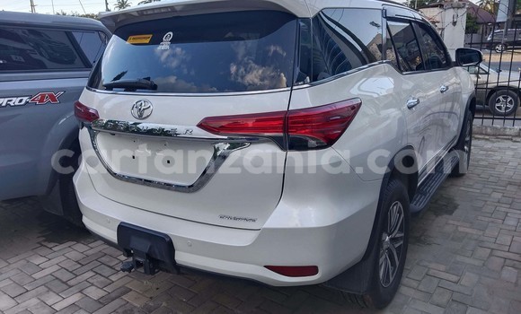 Buy New Toyota Fortuner White Car in Dar es Salaam in Dar es Salaam Buy New Toyota Fortuner White Car in Dar es Salaam in Dar es Salaam