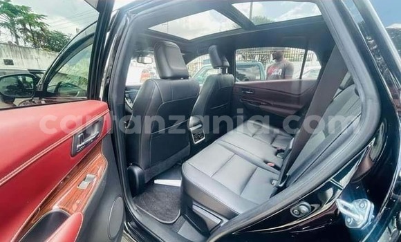 Buy New Toyota Harrier Black Car in Dar es Salaam in Dar es Salaam Buy New Toyota Harrier Black Car in Dar es Salaam in Dar es Salaam