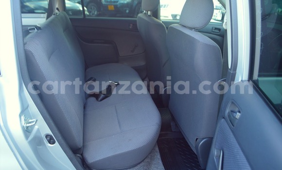 Nunua Ilio tumika Toyota Succeed Fedha Gari ndani ya Mwanza nchini Mwanza Nunua Ilio tumika Toyota Succeed Fedha Gari ndani ya Mwanza nchini Mwanza