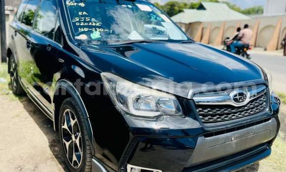 Nunua Ilio tumika Subaru Forester Nyeusi Gari ndani ya Dar es Salaam nchini Dar es Salaam