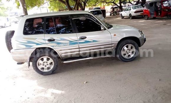 Buy Used Toyota RAV4 Other Car in Dar es Salaam in Dar es Salaam Buy Used Toyota RAV4 Other Car in Dar es Salaam in Dar es Salaam