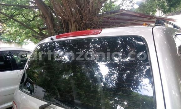 Buy Used Toyota Land Cruiser Silver Car in Dar es Salaam in Dar es Salaam Buy Used Toyota Land Cruiser Silver Car in Dar es Salaam in Dar es Salaam