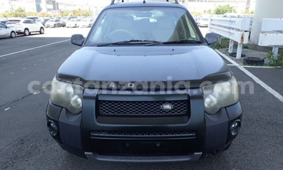Buy Import Land Rover Freelander Green Car in Dar es Salaam in Dar es Salaam