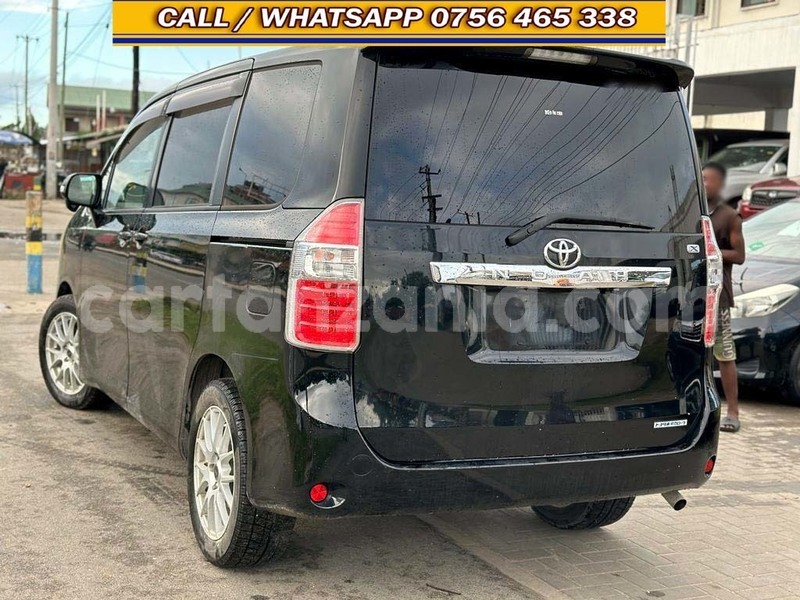 Big with watermark toyota noah dar es salaam dar es salaam 19166