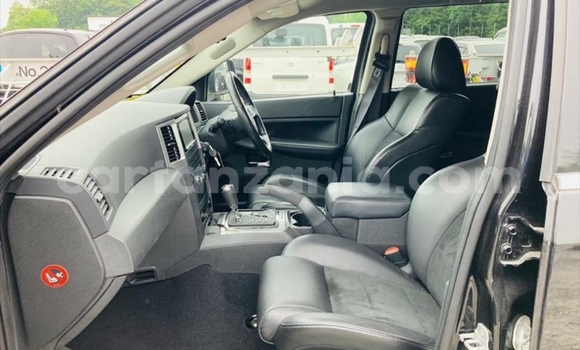 Nunua Imported Jeep Grand Cherokee Nyeusi Gari ndani ya Dar es Salaam nchini Dar es Salaam Nunua Imported Jeep Grand Cherokee Nyeusi Gari ndani ya Dar es Salaam nchini Dar es Salaam