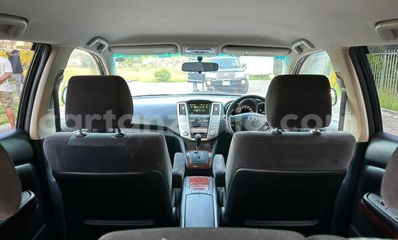 Nunua Imported Toyota Harrier Nyeusi Gari ndani ya Dar es Salaam nchini Dar es Salaam Nunua Imported Toyota Harrier Nyeusi Gari ndani ya Dar es Salaam nchini Dar es Salaam
