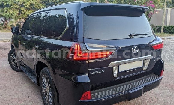 Nunua Imported Lexus LX 570 Nyeusi Gari ndani ya Dar es Salaam nchini Dar es Salaam Nunua Imported Lexus LX 570 Nyeusi Gari ndani ya Dar es Salaam nchini Dar es Salaam