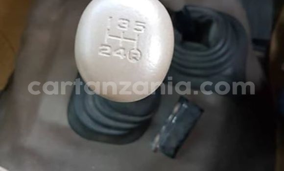 Buy Used Toyota Land Cruiser White Car in Dar es Salaam in Dar es Salaam Buy Used Toyota Land Cruiser White Car in Dar es Salaam in Dar es Salaam