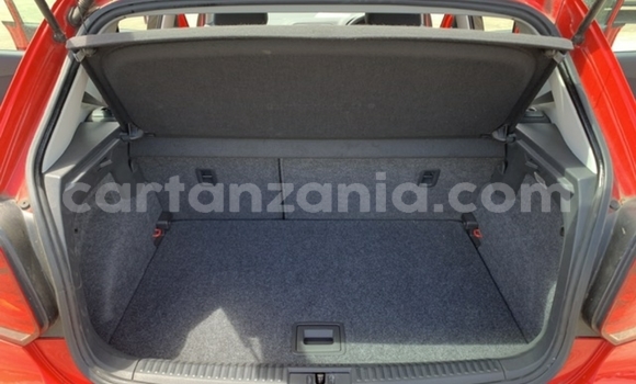 Nunua Imported Volkswagen Polo Nyekundu Gari ndani ya Dar es Salaam nchini Dar es Salaam Nunua Imported Volkswagen Polo Nyekundu Gari ndani ya Dar es Salaam nchini Dar es Salaam