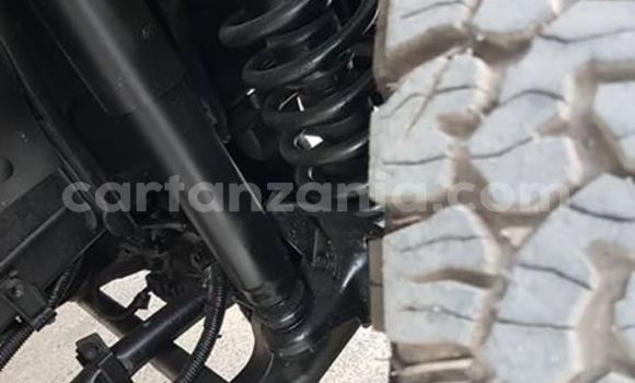 Buy Used Toyota Land Cruiser White Car in Dar es Salaam in Dar es Salaam Buy Used Toyota Land Cruiser White Car in Dar es Salaam in Dar es Salaam