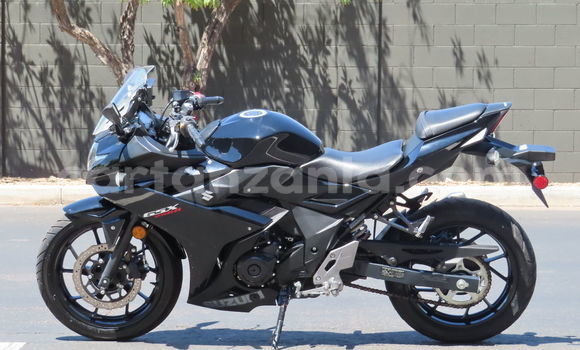 Buy Used Suzuki GSX Black Bike in Chato in Geita Buy Used Suzuki GSX Black Bike in Chato in Geita