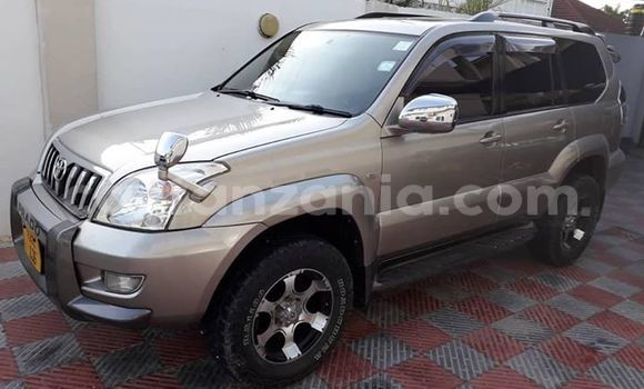 Buy Used Toyota Land Cruiser Prado Silver Car in Dar es Salaam in Dar es Salaam Buy Used Toyota Land Cruiser Prado Silver Car in Dar es Salaam in Dar es Salaam