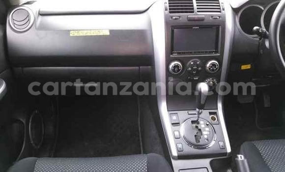 Buy Used Suzuki Escudo Silver Car in Dar es Salaam in Dar es Salaam Buy Used Suzuki Escudo Silver Car in Dar es Salaam in Dar es Salaam