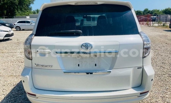 Nunua Imported Toyota Vanguard Nyingine Gari ndani ya Dar es Salaam nchini Dar es Salaam Nunua Imported Toyota Vanguard Nyingine Gari ndani ya Dar es Salaam nchini Dar es Salaam