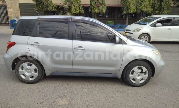 Buy New Toyota IST Silver Car in Dar es Salaam in Dar es Salaam Buy New Toyota IST Silver Car in Dar es Salaam in Dar es Salaam