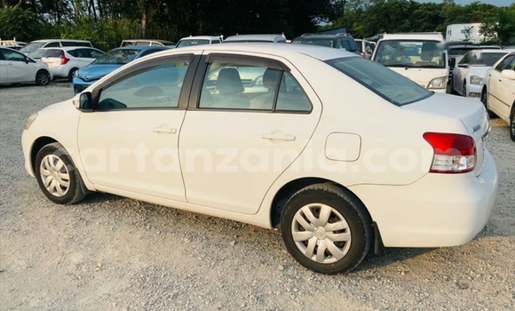 Buy Import Toyota Belta White Car in Dar es Salaam in Dar es Salaam Buy Import Toyota Belta White Car in Dar es Salaam in Dar es Salaam