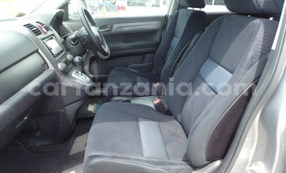 Buy Import Honda CR–V Silver Car in Dar es Salaam in Dar es Salaam Buy Import Honda CR–V Silver Car in Dar es Salaam in Dar es Salaam