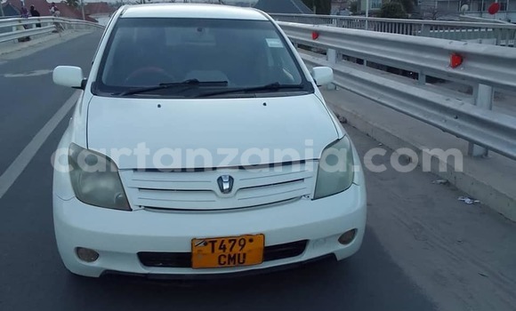 Buy Used Toyota IST White Car in Dodoma in Dodoma Buy Used Toyota IST White Car in Dodoma in Dodoma