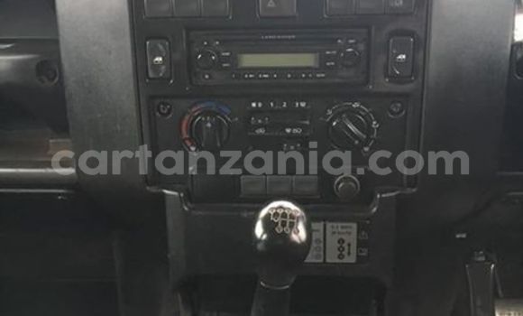 Buy Used Land Rover Defender Black Car in Arusha in Arusha Buy Used Land Rover Defender Black Car in Arusha in Arusha