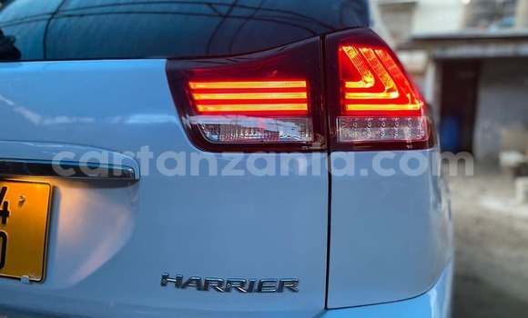 Buy Used Toyota Harrier White Car in Dodoma in Dodoma Buy Used Toyota Harrier White Car in Dodoma in Dodoma