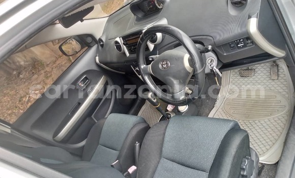 Nunua Ilio tumika Toyota IST Fedha Gari ndani ya Dar es Salaam nchini Dar es Salaam Nunua Ilio tumika Toyota IST Fedha Gari ndani ya Dar es Salaam nchini Dar es Salaam