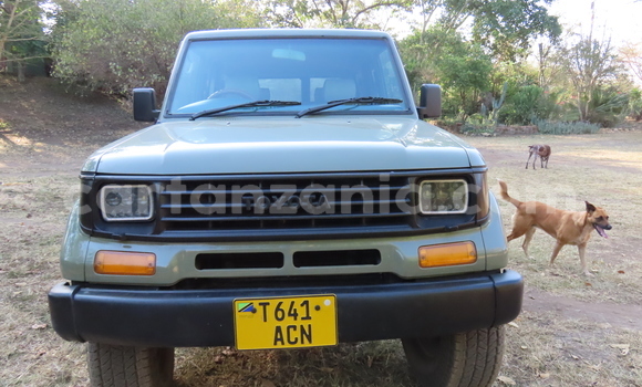 Buy Used Toyota Land Cruiser Prado Green Car in Arusha in Arusha