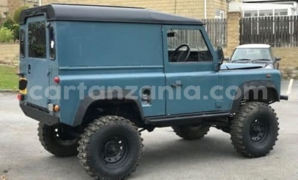 Buy Used Land Rover Defender Other Car in Arusha in Arusha Buy Used Land Rover Defender Other Car in Arusha in Arusha