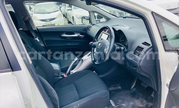 Nunua Imported Toyota Auris Nyingine Gari ndani ya Dar es Salaam nchini Dar es Salaam Nunua Imported Toyota Auris Nyingine Gari ndani ya Dar es Salaam nchini Dar es Salaam